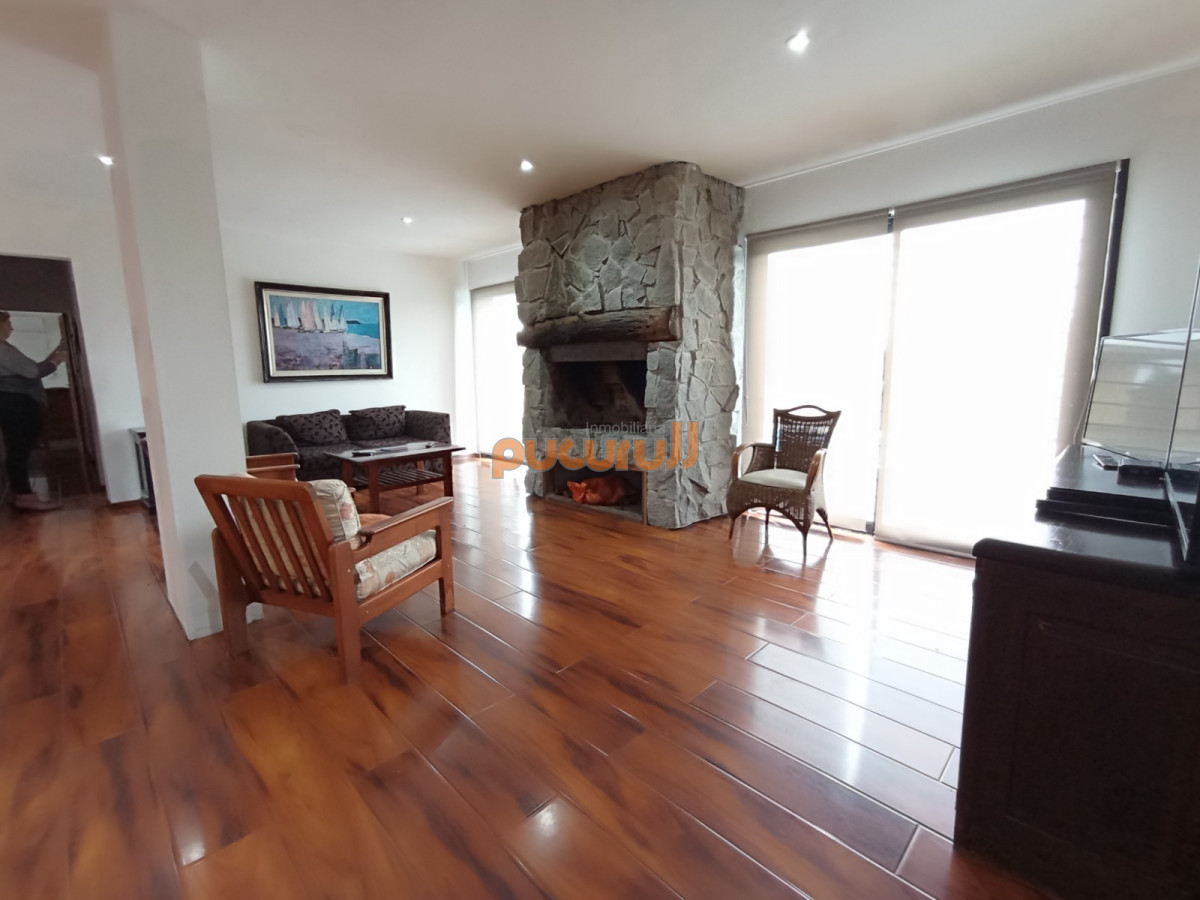 Casa ID.1838 - VENDO