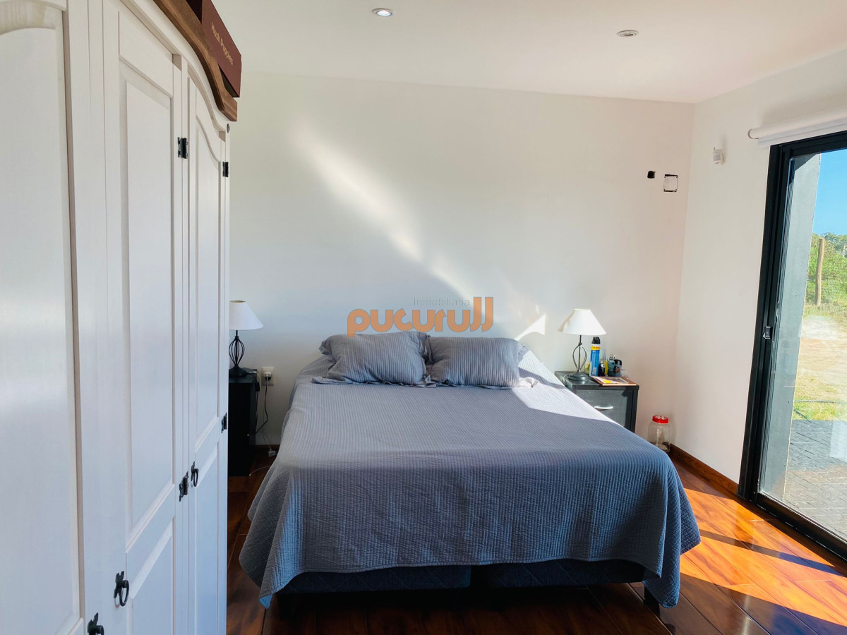 Casa ID.1838 - VENDO