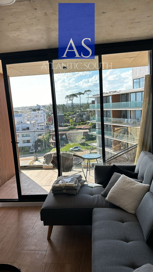 Apartamento ID.4444 - Oportunidad apartamento 1 dormitorio primera linea frente al mar Playa Mansa Punta del Este