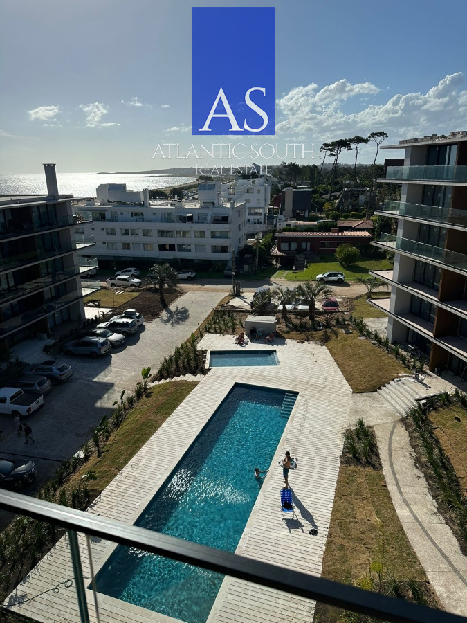Apartamento ID.4444 - Oportunidad apartamento 1 dormitorio primera linea frente al mar Playa Mansa Punta del Este