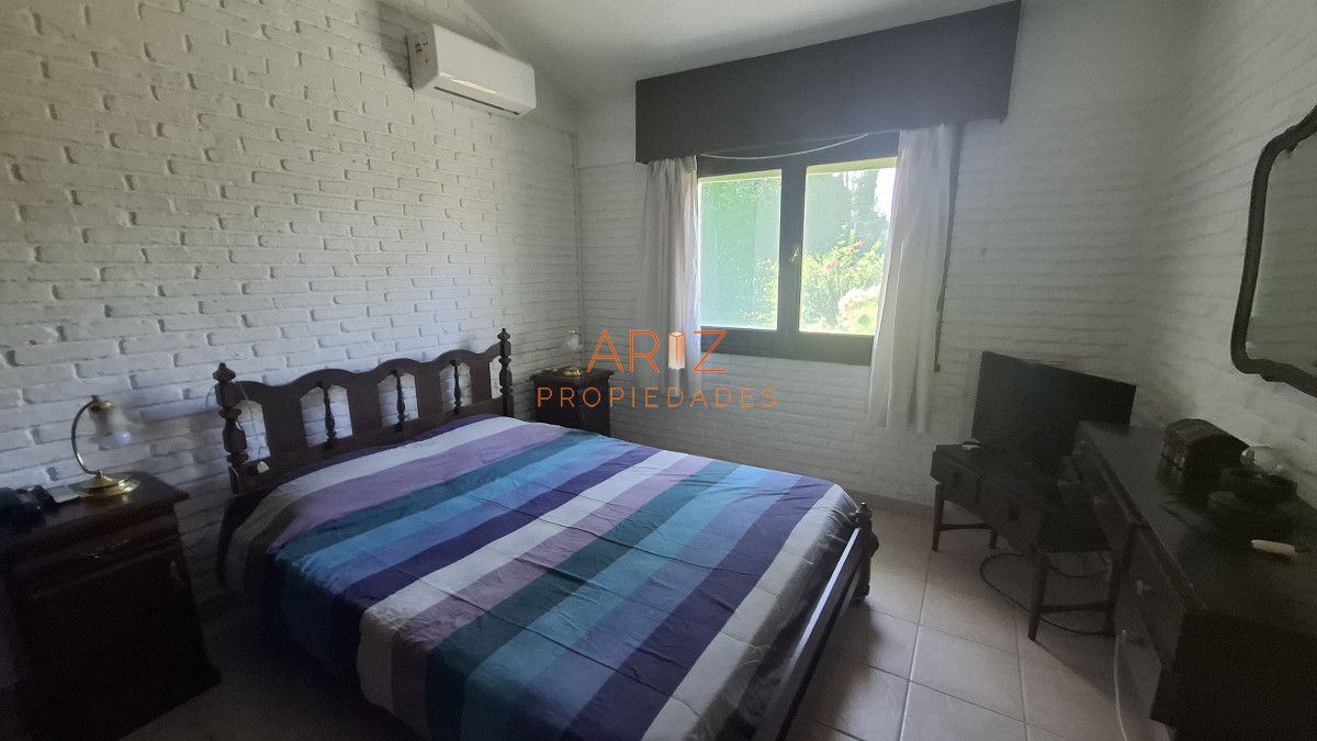 Casa ID.2347 - PUNTA DEL ESTE MANSA 4 DORMITORIOS PISCINA ALQUILER ANUAL E INVERNAL
