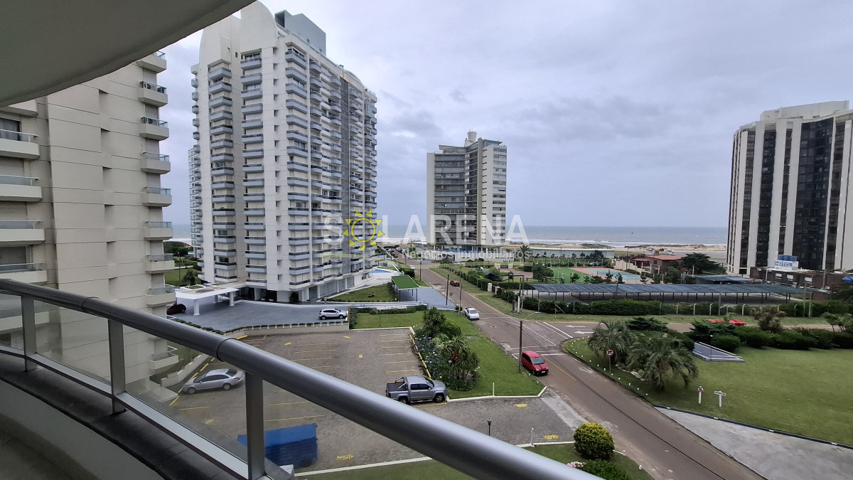 Apartamento ID.6567 - Alquiler de verano, 3 dormitorios con amenities, Aidy Grill, Punta del Este