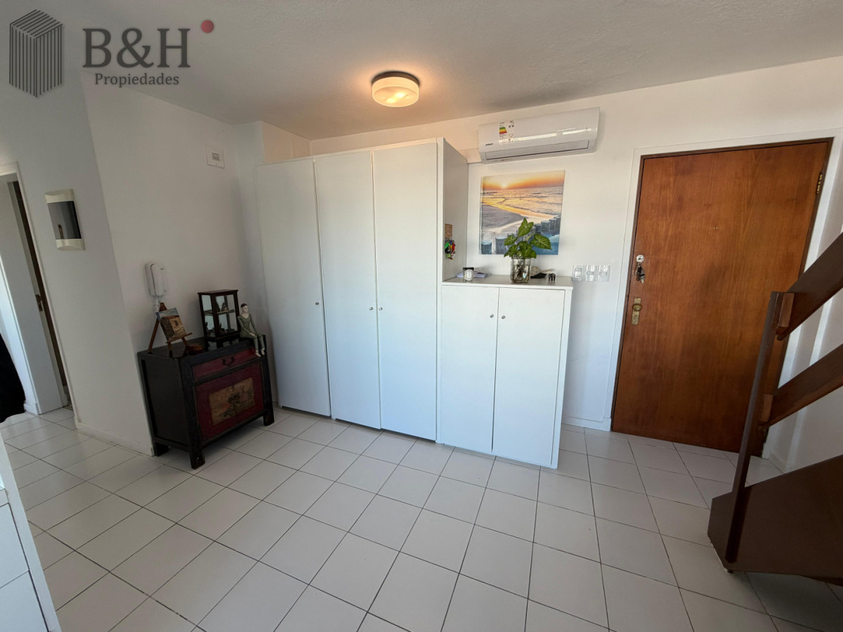Apartamento ID.7244 - PUNTA DEL ESTE PENINSULA PENT HOUSE 2 DORMITORIOS 3 BAÑOS TERRAZA CON VISTA!!! GARAGE