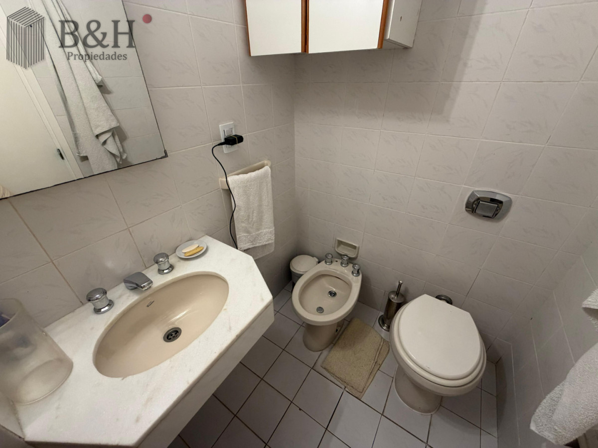 Apartamento ID.7244 - PUNTA DEL ESTE PENINSULA PENT HOUSE 2 DORMITORIOS 3 BAÑOS TERRAZA CON VISTA!!! GARAGE