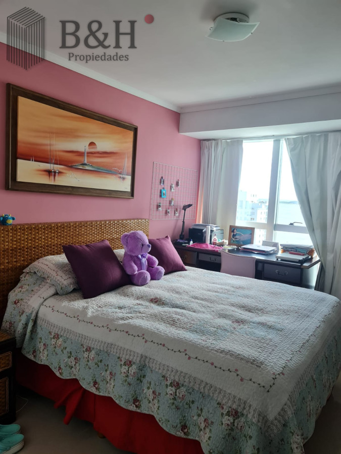 Apartamento ID.5800 - PUNTA DEL ESTE MANSA APTO 3 SUITES BALCON CON PARRILLERO EXCELENTE VISTA Y AMENITIES!
