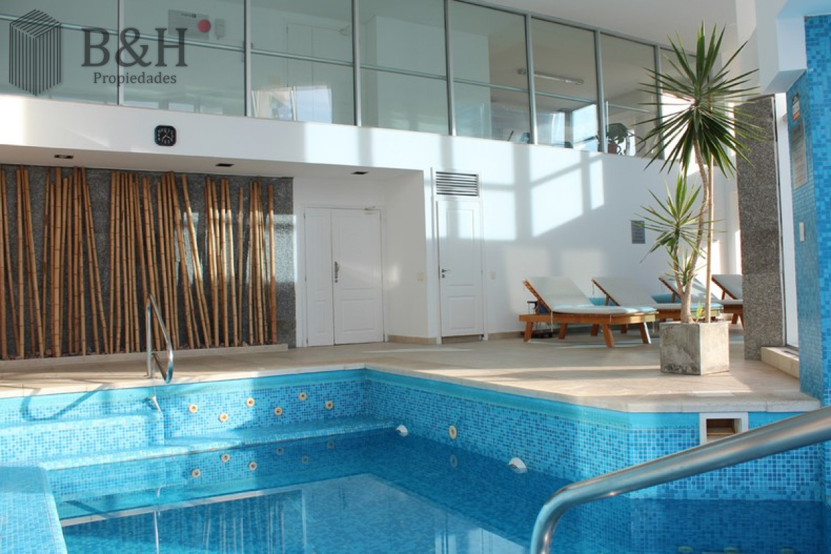 Apartamento ID.5800 - PUNTA DEL ESTE MANSA APTO 3 SUITES BALCON CON PARRILLERO EXCELENTE VISTA Y AMENITIES!
