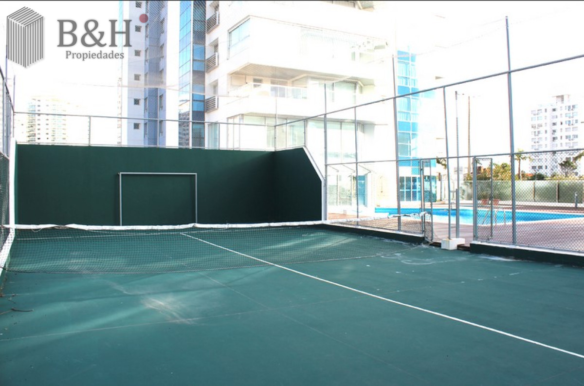 Apartamento ID.5800 - PUNTA DEL ESTE MANSA APTO 3 SUITES BALCON CON PARRILLERO EXCELENTE VISTA Y AMENITIES!