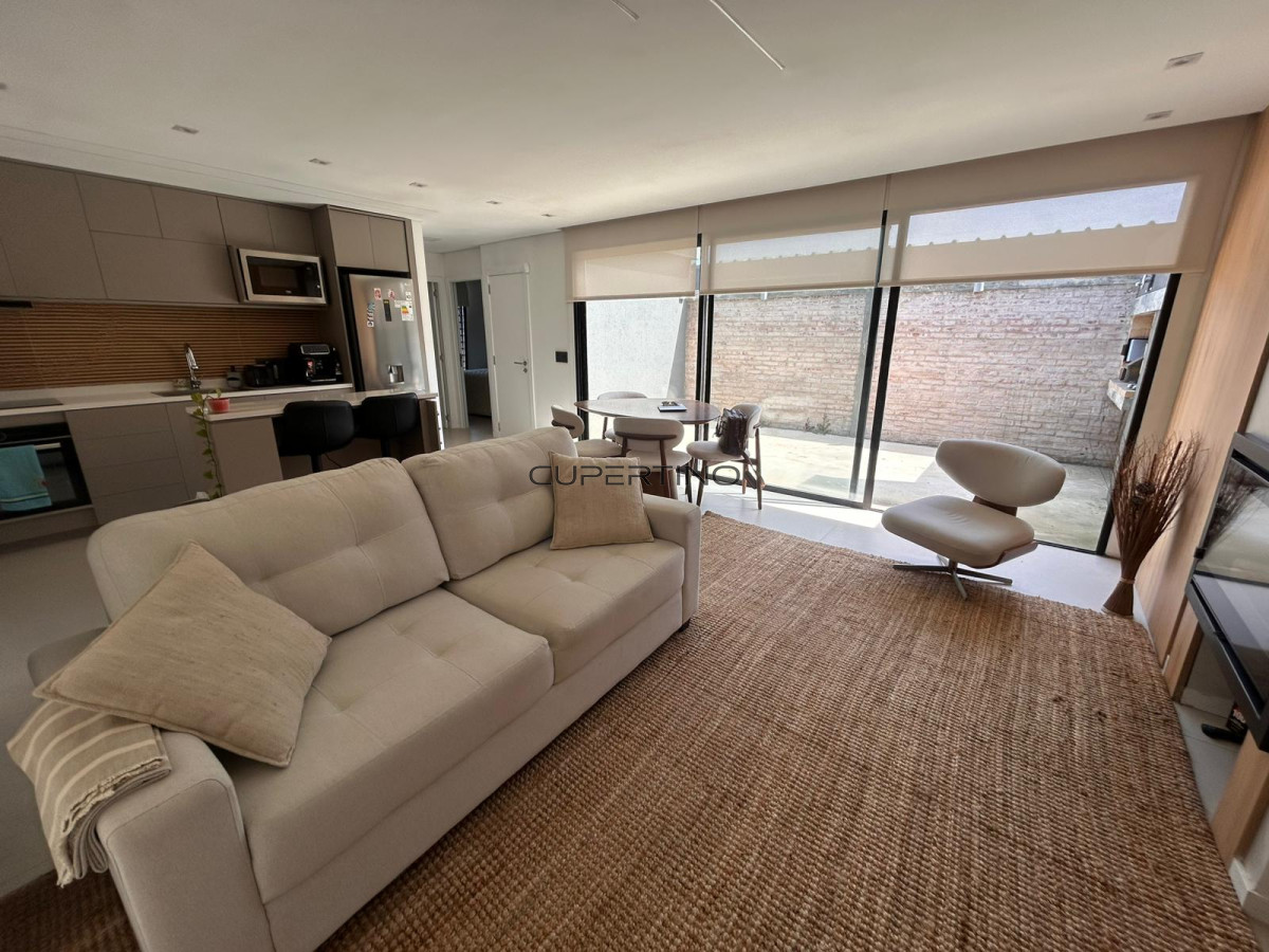 Venta Casa 2 Dormitorios Moderna con Parrillero a Estrenar — foto 1