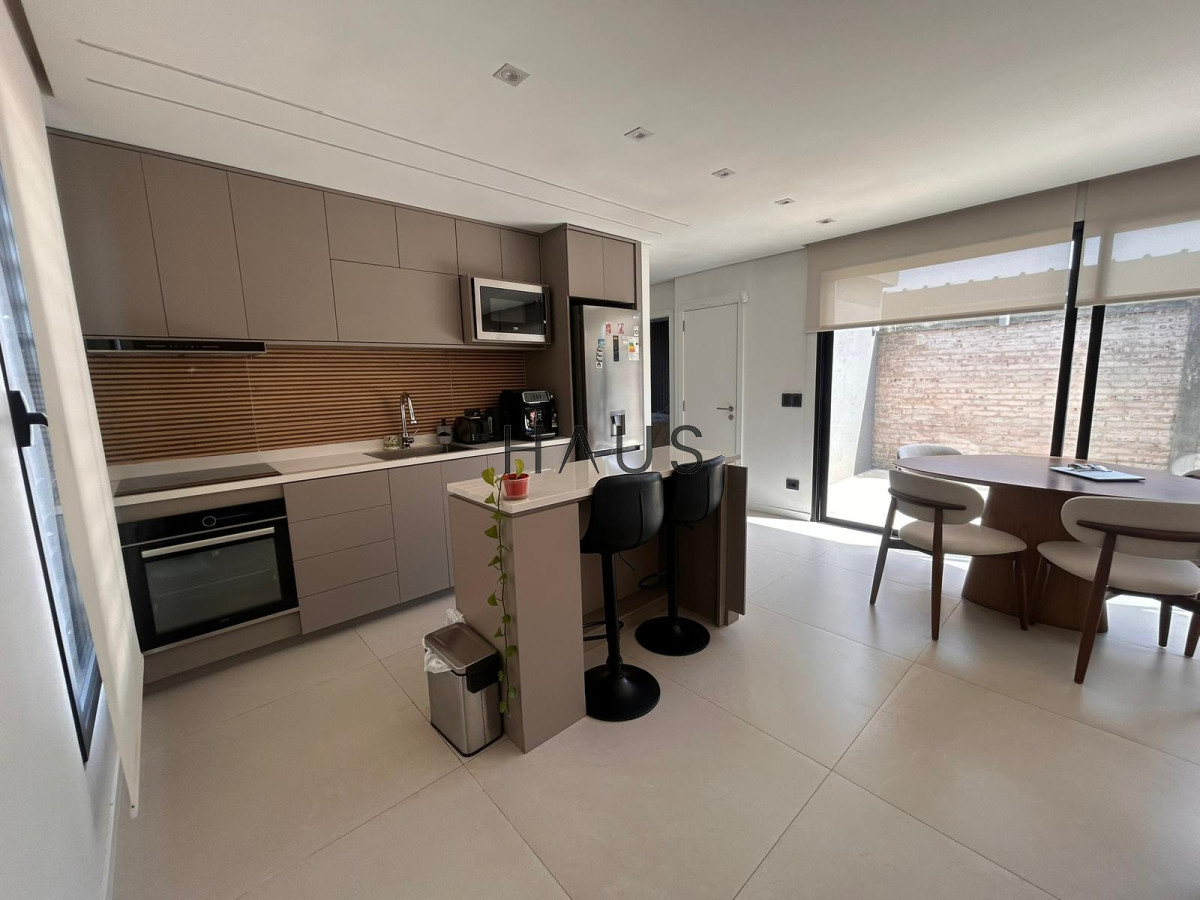 Casa ID.313 - Venta Casa 2 Dormitorios Moderna con Parrillero a Estrenar