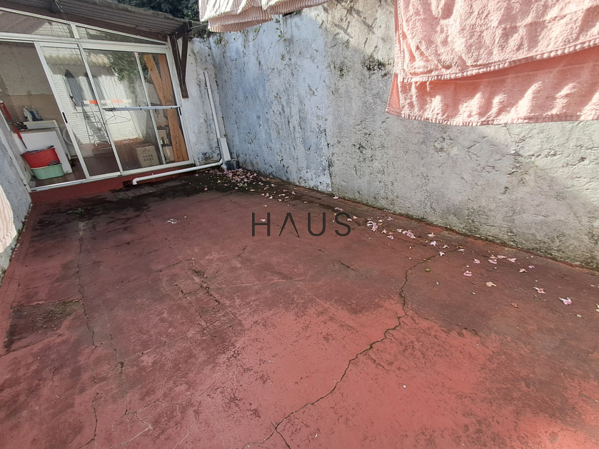 Casa ID.884 - PUNTA DEL ESTE A METROS DE PLAYA MANSA GRAN CASA DE 5 DORMITORIOS PISCINA CANCHA DE PADLE EN VENTA