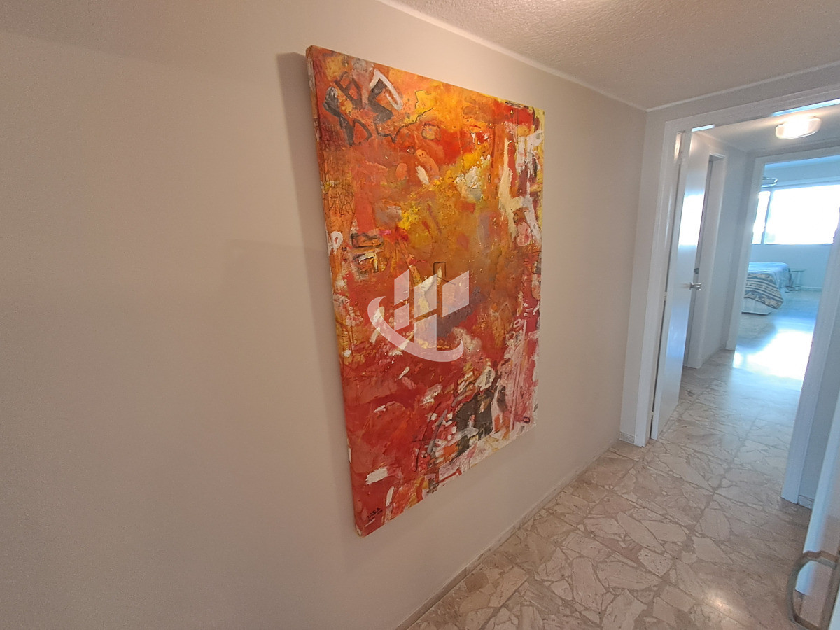 Apartamento ID.2227 - PUNTA DEL ESTE MANSA APTO 2 DORM Y DEP CON ESPECTACULAR VISTA AL MAR !