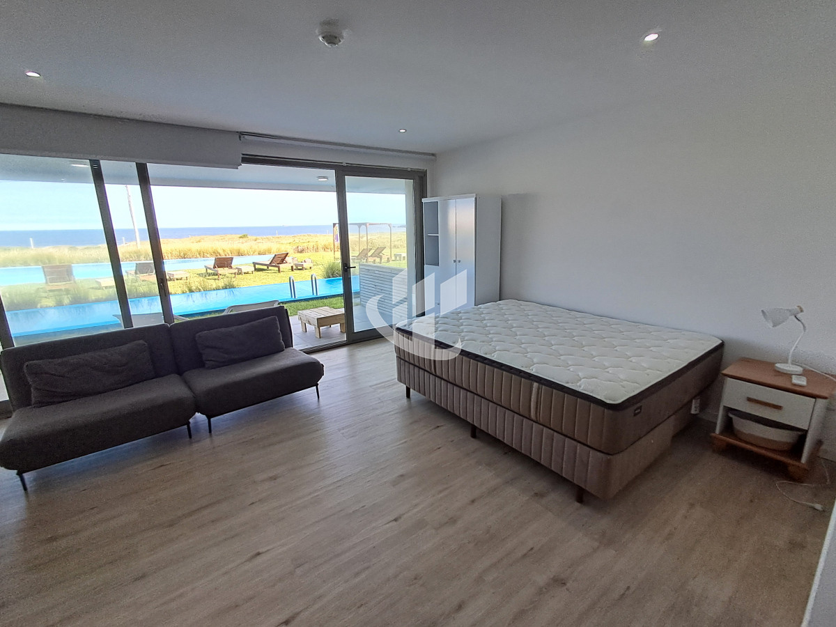 Apartamento ID.1838 - Venta Monoambiente, con piscina de uso exclusivo, Las Grutas, Punta Ballena