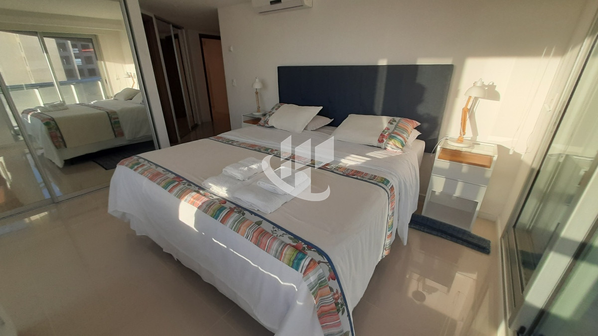Apartamento ID.895 - Alquiler de verano, 3 dormitorios mas dependencia, vista al mar, Brava, Punta del Este