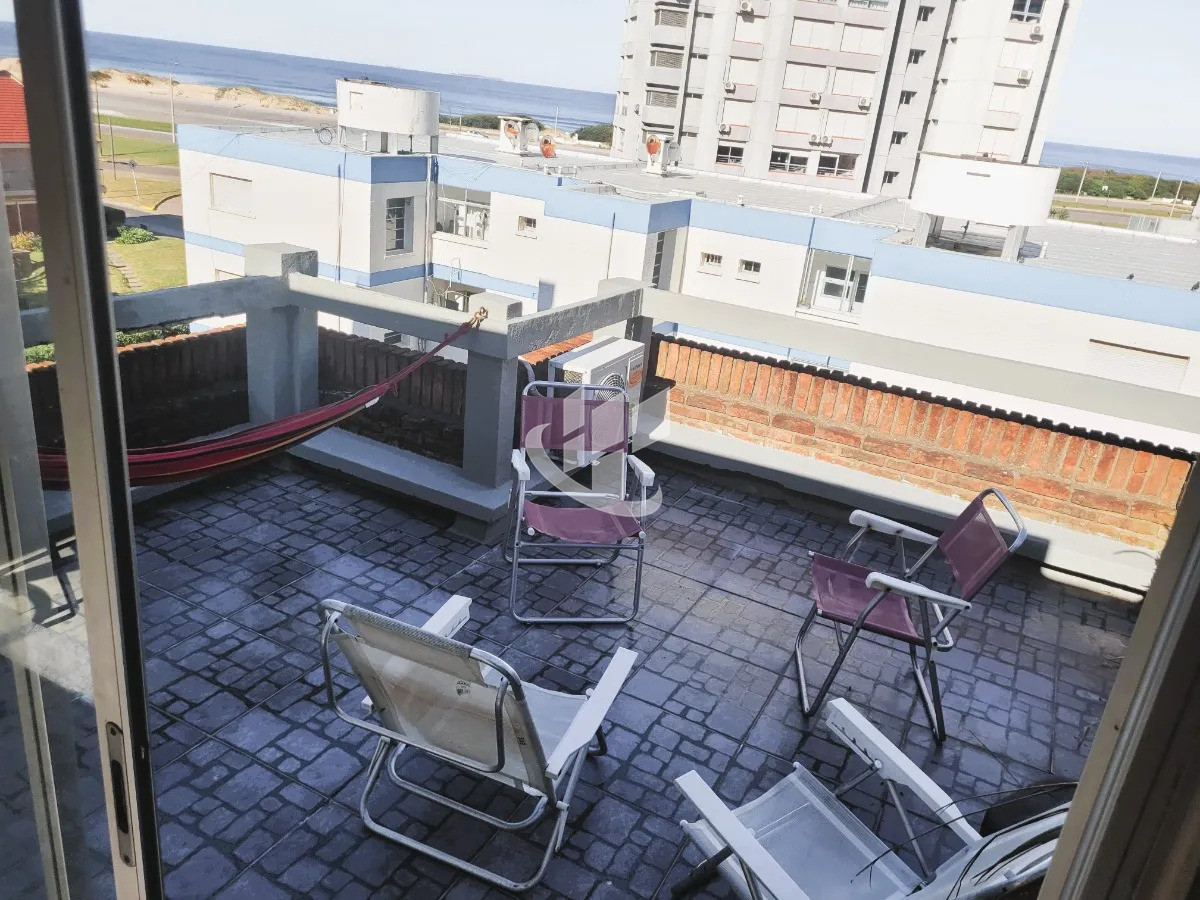 Apartamento ID.2302 - PUNTA DEL ESTE PLAYA BRAVA APTO. 1 DORMITORIO Y BARBACOA EN ALQUILER