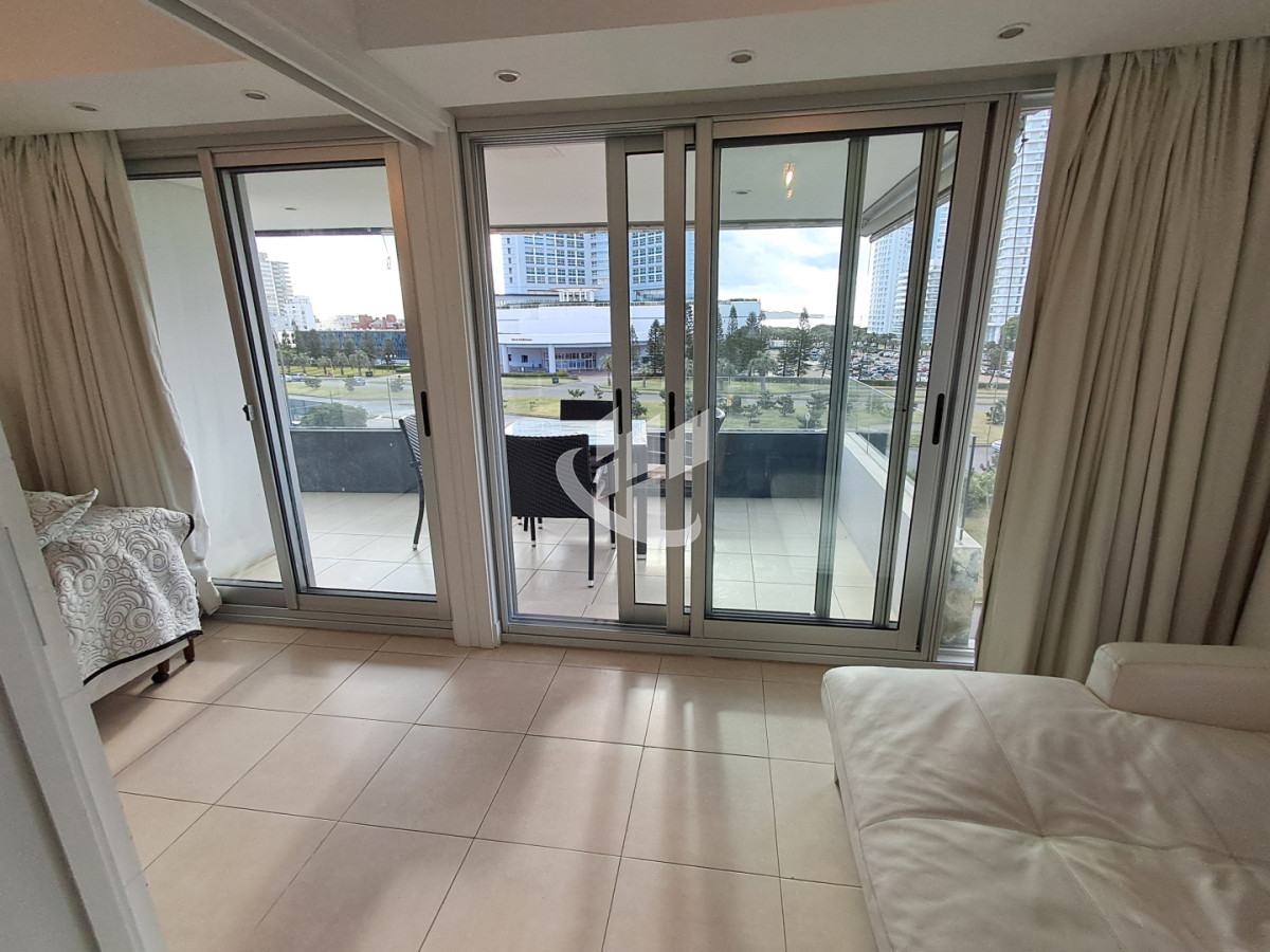Apartamento ID.2397 - PUNTA DEL ESTE LA PASTORA A METROS DE MANSA 2 DORM Y MEDIO
