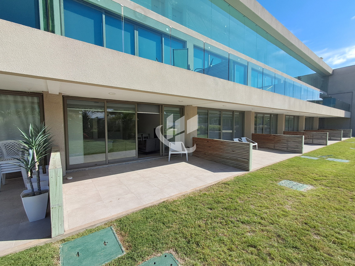 Apartamento ID.1837 - Venta, Monoambientes Premium, Las Grutas, Punta Ballena, a metros del mar.