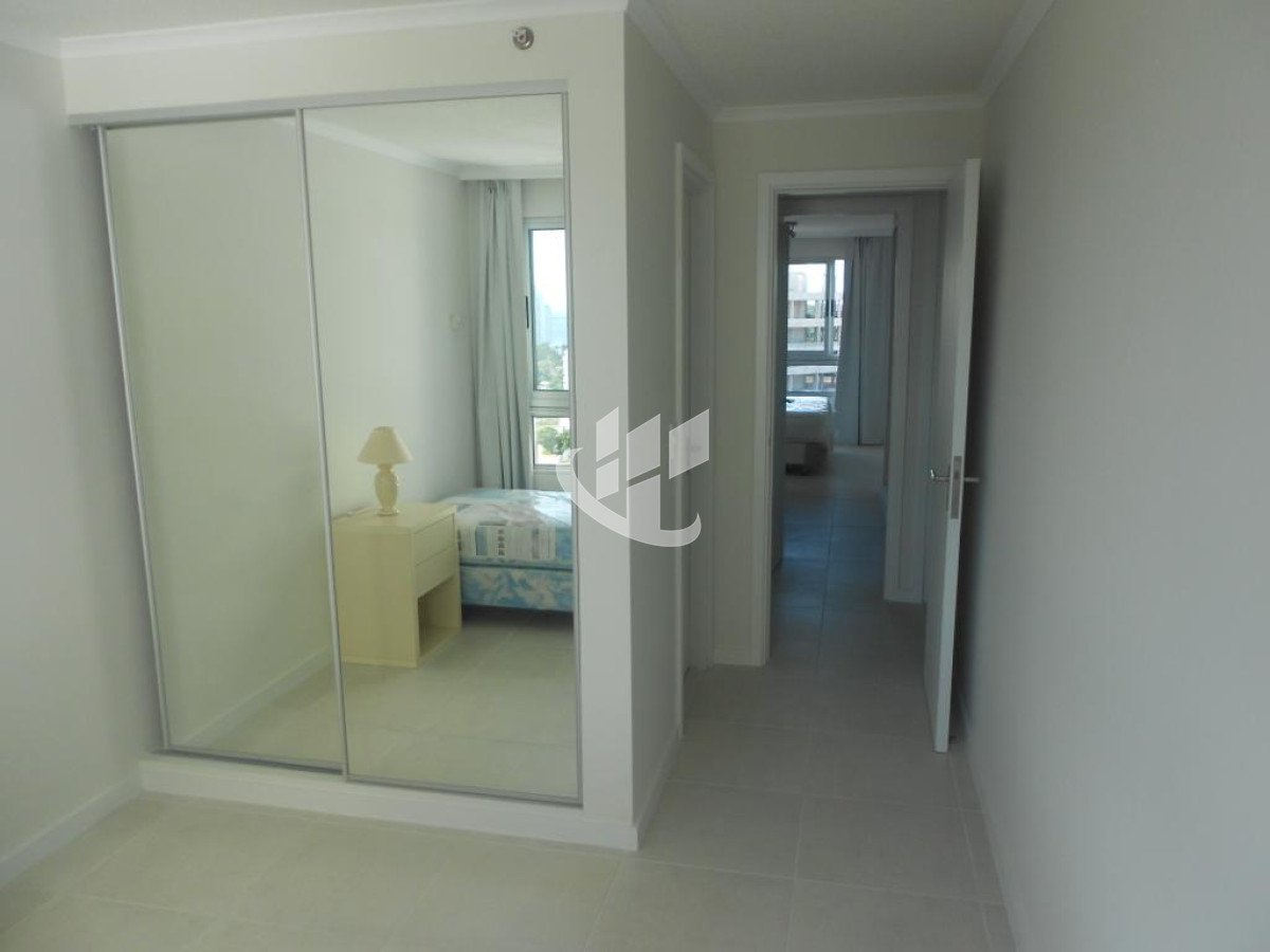 Apartamento ID.1360 - PUNTA DEL ESTE ROOSEVELT- BRAVA APTO DE 3 DORMITORIOS VENTA
