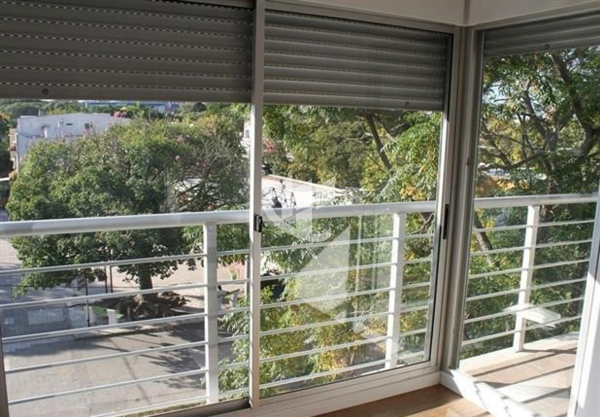 Apartamento ID.1807 - Apartamento en alquiler Parque Batlle 2 dormitorios 2 baños con Garaje. 
