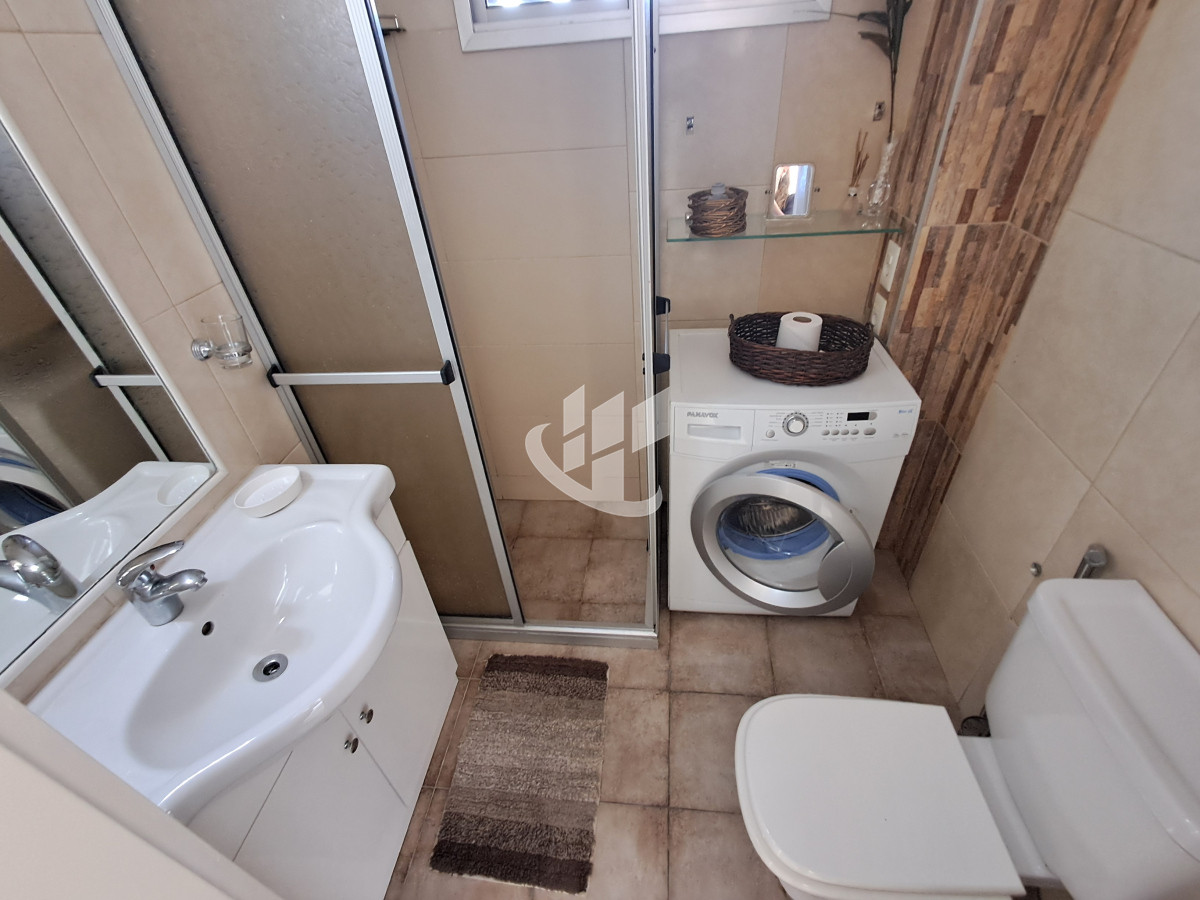Apartamento ID.1784 - PUNTA DEL ESTE PENINSULA 2 DORMITORIOS ALQUILER ANUAL