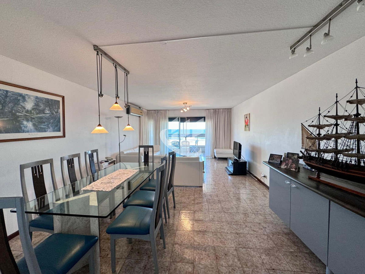 Apartamento ID.1141 - Venta departamento 3 dormitorios en Punta del Este 