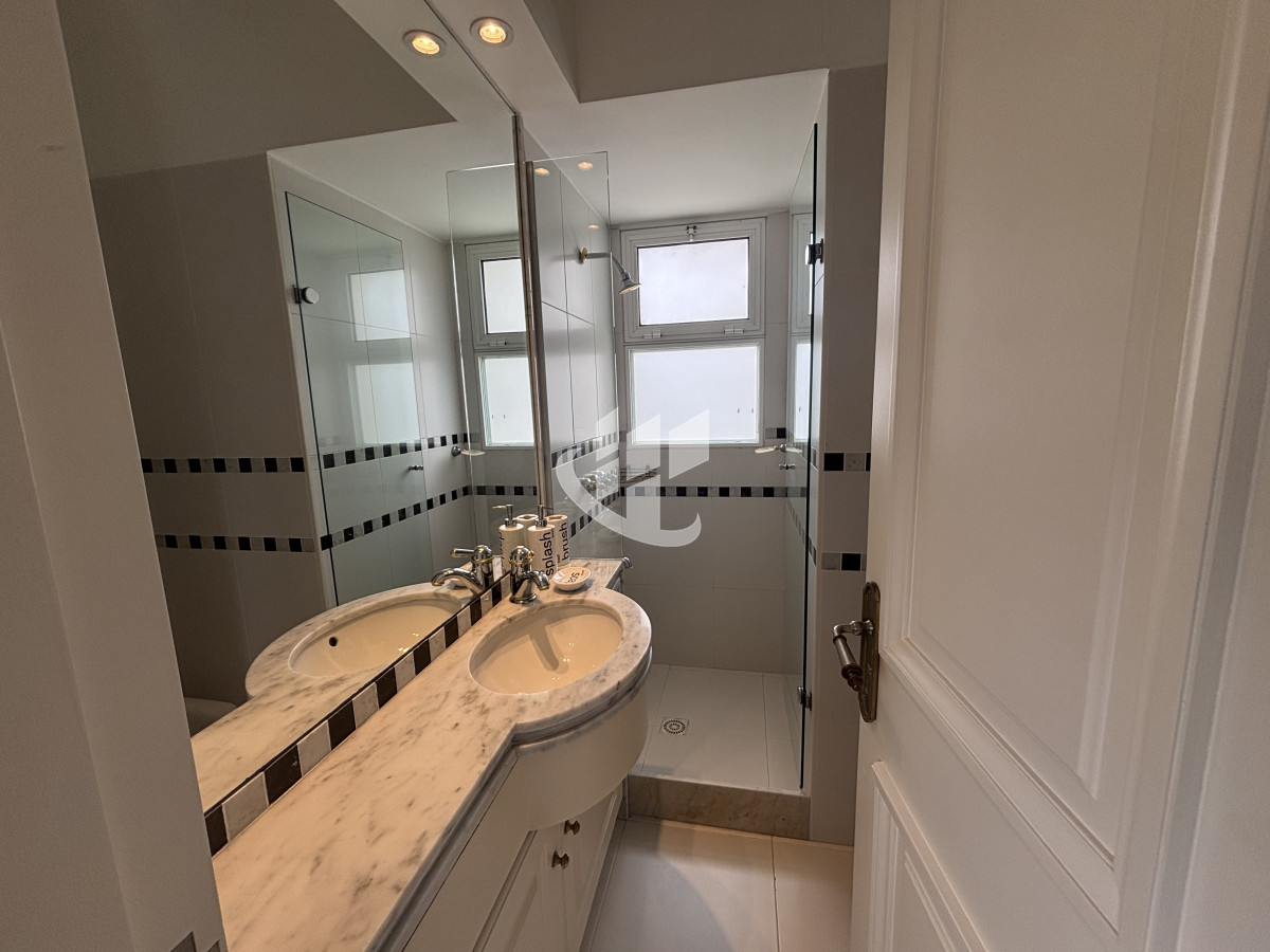 Apartamento ID.2280 - PUNTA DEL ESTE - PLAYA BRAVA - APARTAMENTO 4 DORMITORIOS - VENTA 