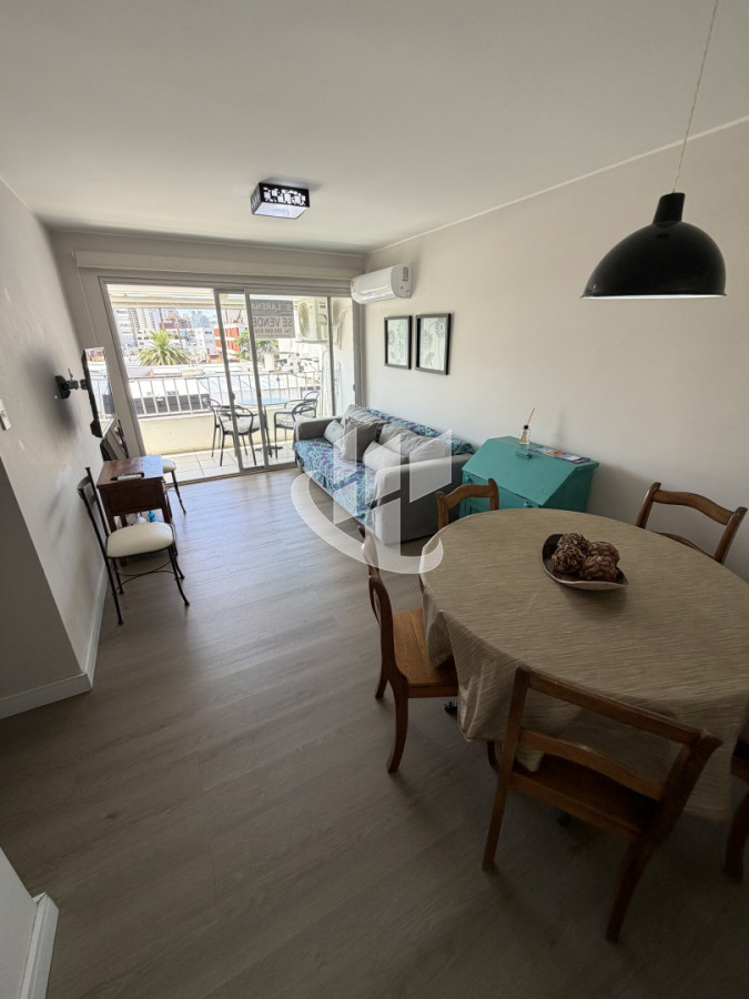 Apartamento ID.2496 - Apartamento en venta  en Punta del Este 2 dormitorios con vista