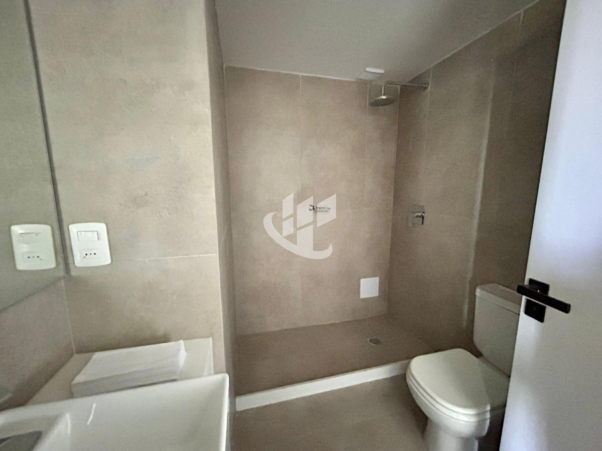 Apartamento ID.2239 - Venta Apartamento 3 Dormitorios con Garaje Doble en Parque Miramar