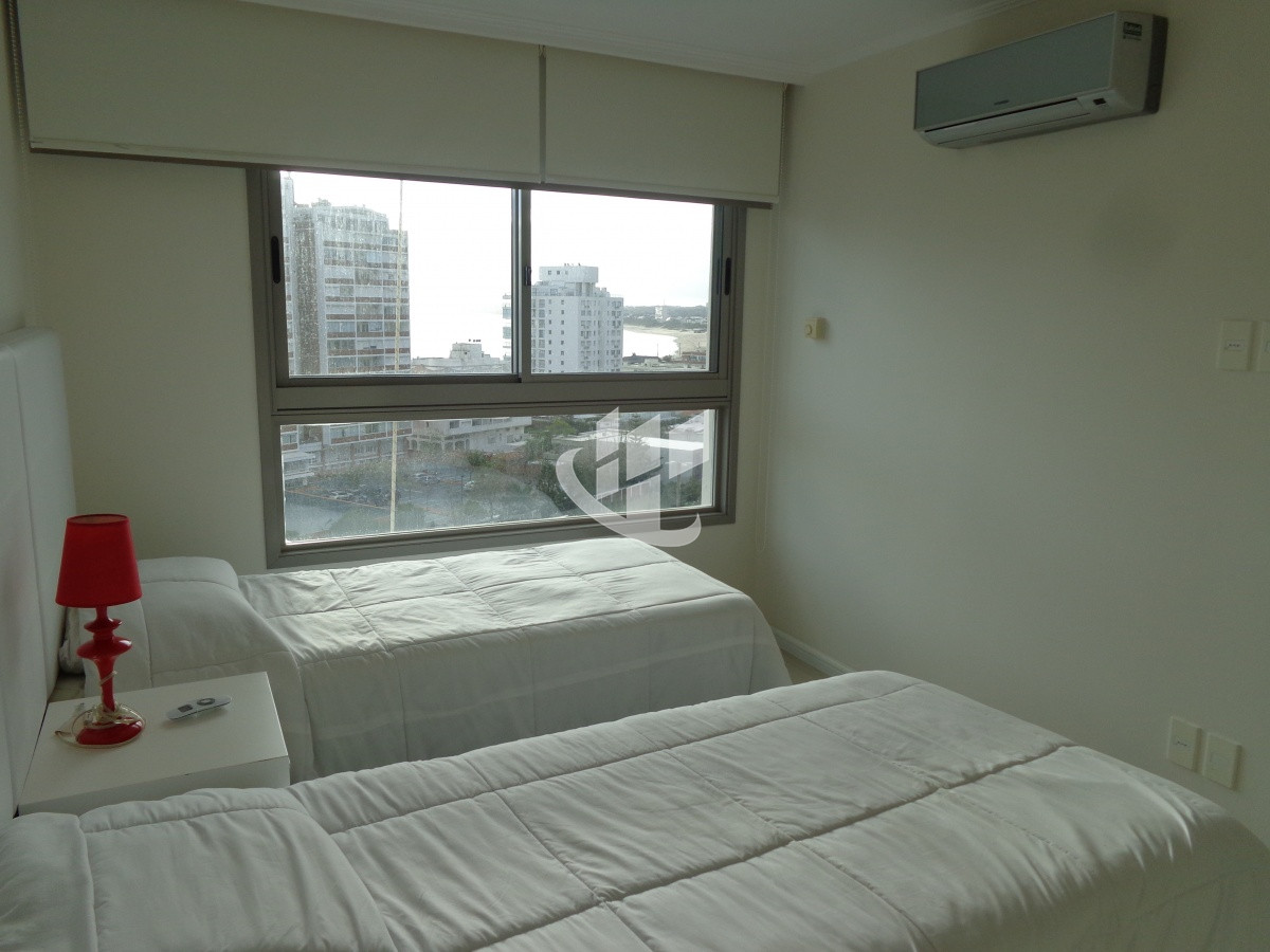 Apartamento ID.1399 - PUNTA DEL ESTE BRAVA PDA 1 IMPERIALE 3 DORMITORIOS VENTA