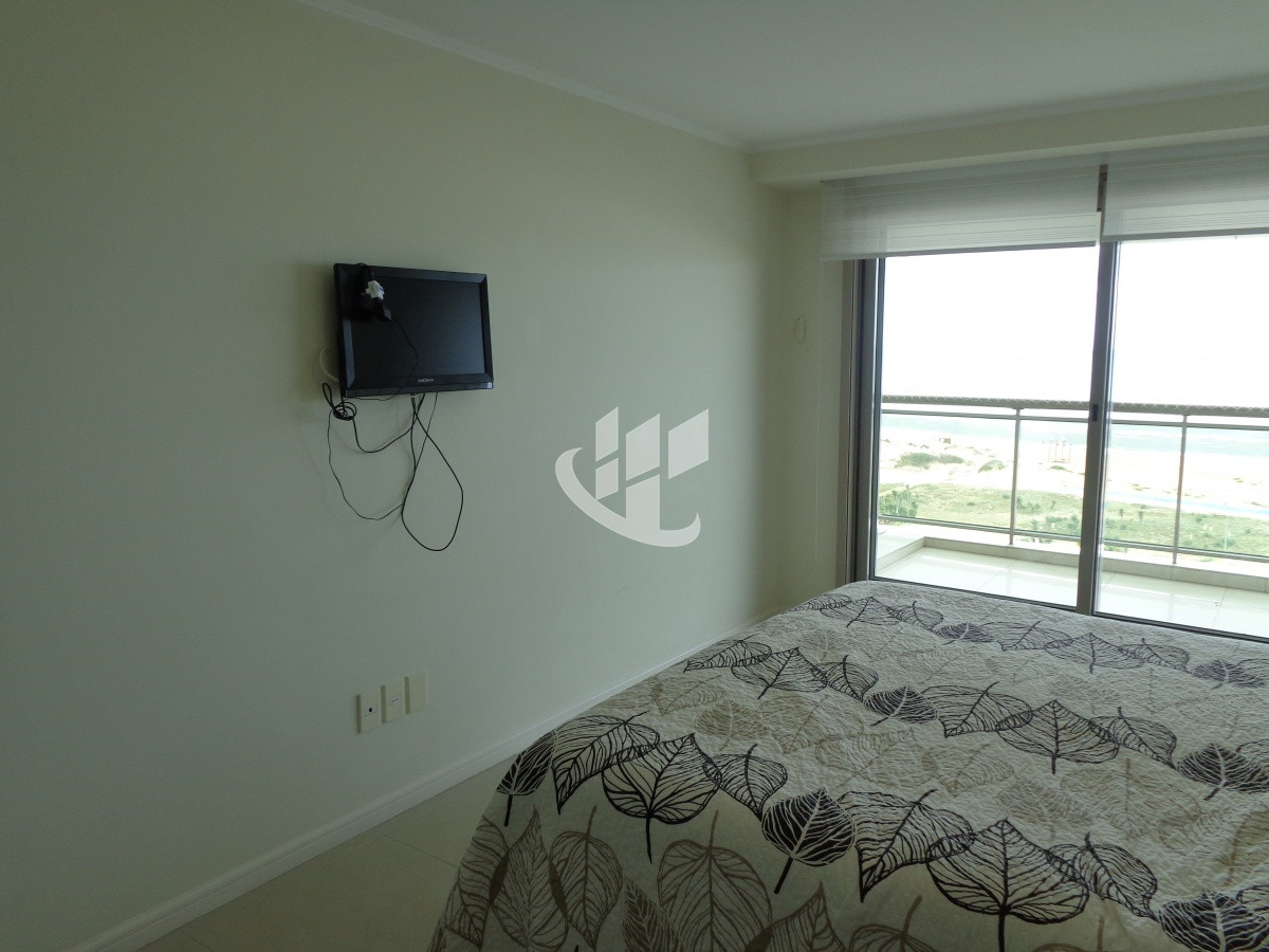 Apartamento ID.1400 - PUNTA DEL ESTE IMPERIALE FRENTE AL MAR! 3 DORMITORIOS 