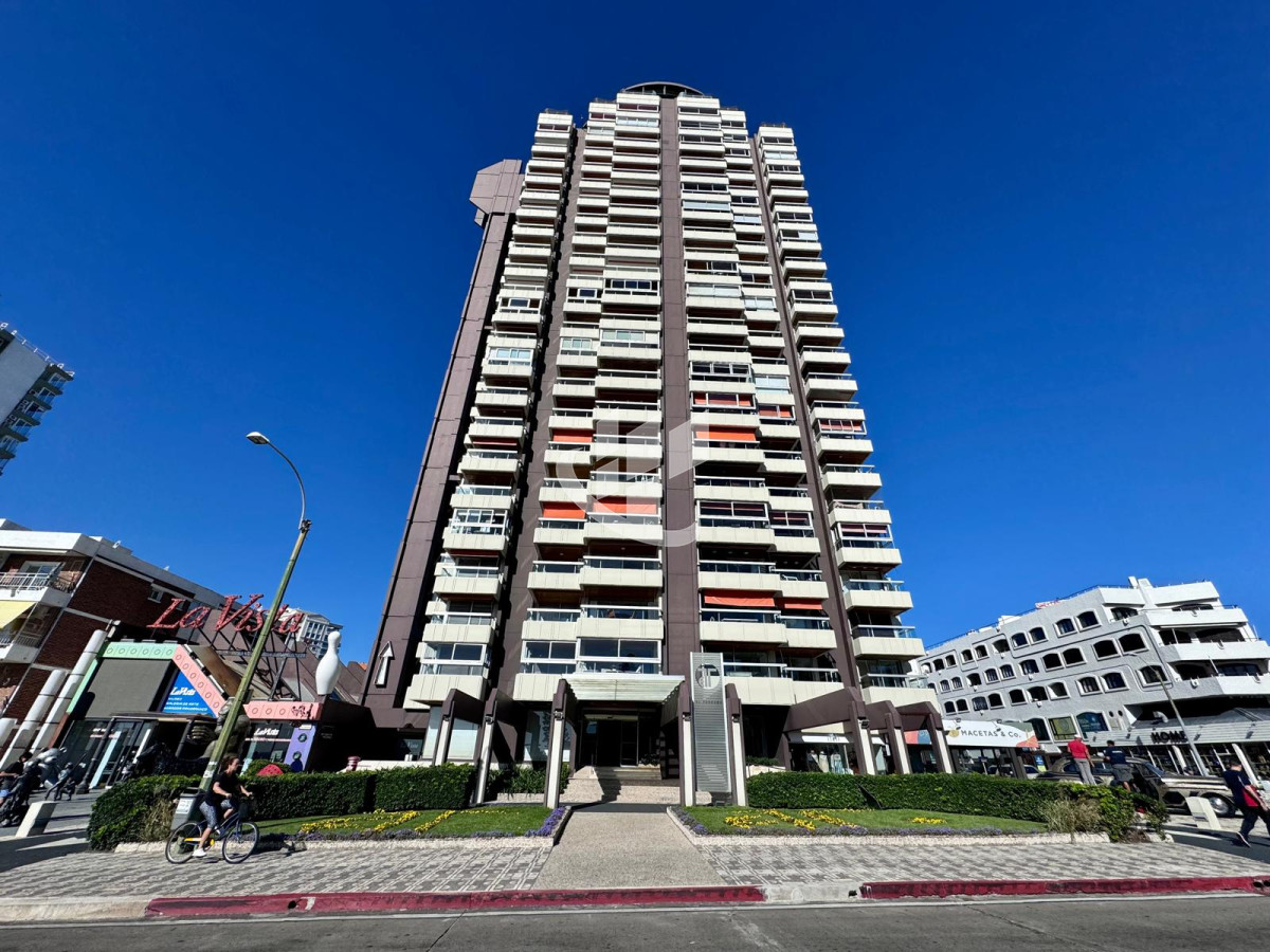 Apartamento ID.1141 - Venta departamento 3 dormitorios en Punta del Este 