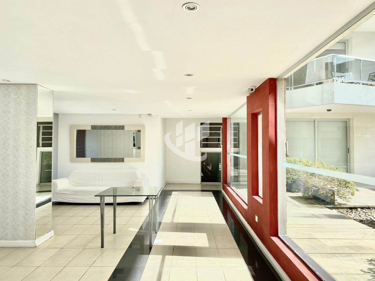 Apartamento ID.1224 - Venta departamento 2 dormitorios en Península, Punta del Este 
