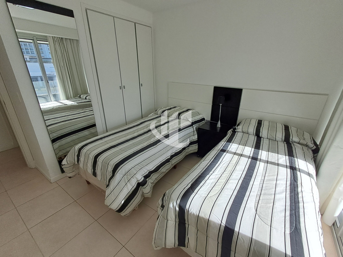 Apartamento ID.2397 - PUNTA DEL ESTE LA PASTORA A METROS DE MANSA 2 DORM Y MEDIO