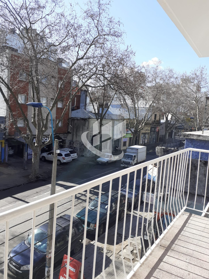 Apartamento ID.2006 - Venta apartamento de 2 dormitorios en Cordon Sur con garage