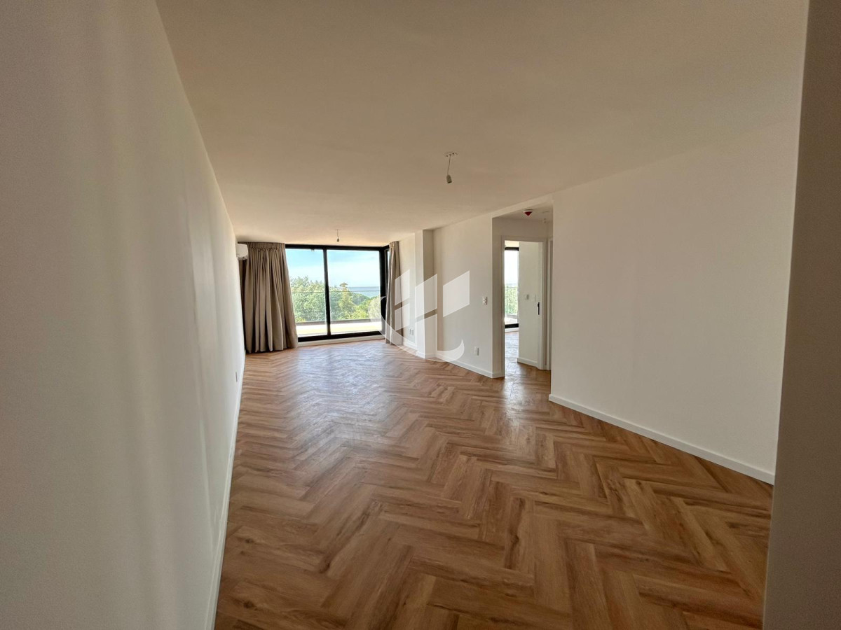 Apartamento ID.2258 - Alquiler 2 Dormitorios Barra de Carrasco, Garaje, Piscina, Frente a la Rambla