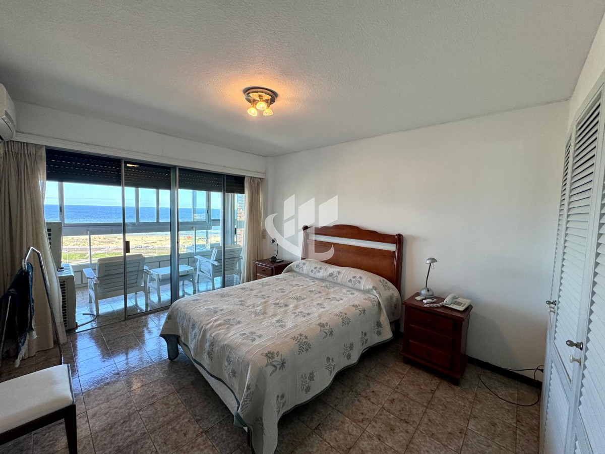 Apartamento ID.1141 - Venta departamento 3 dormitorios en Punta del Este 