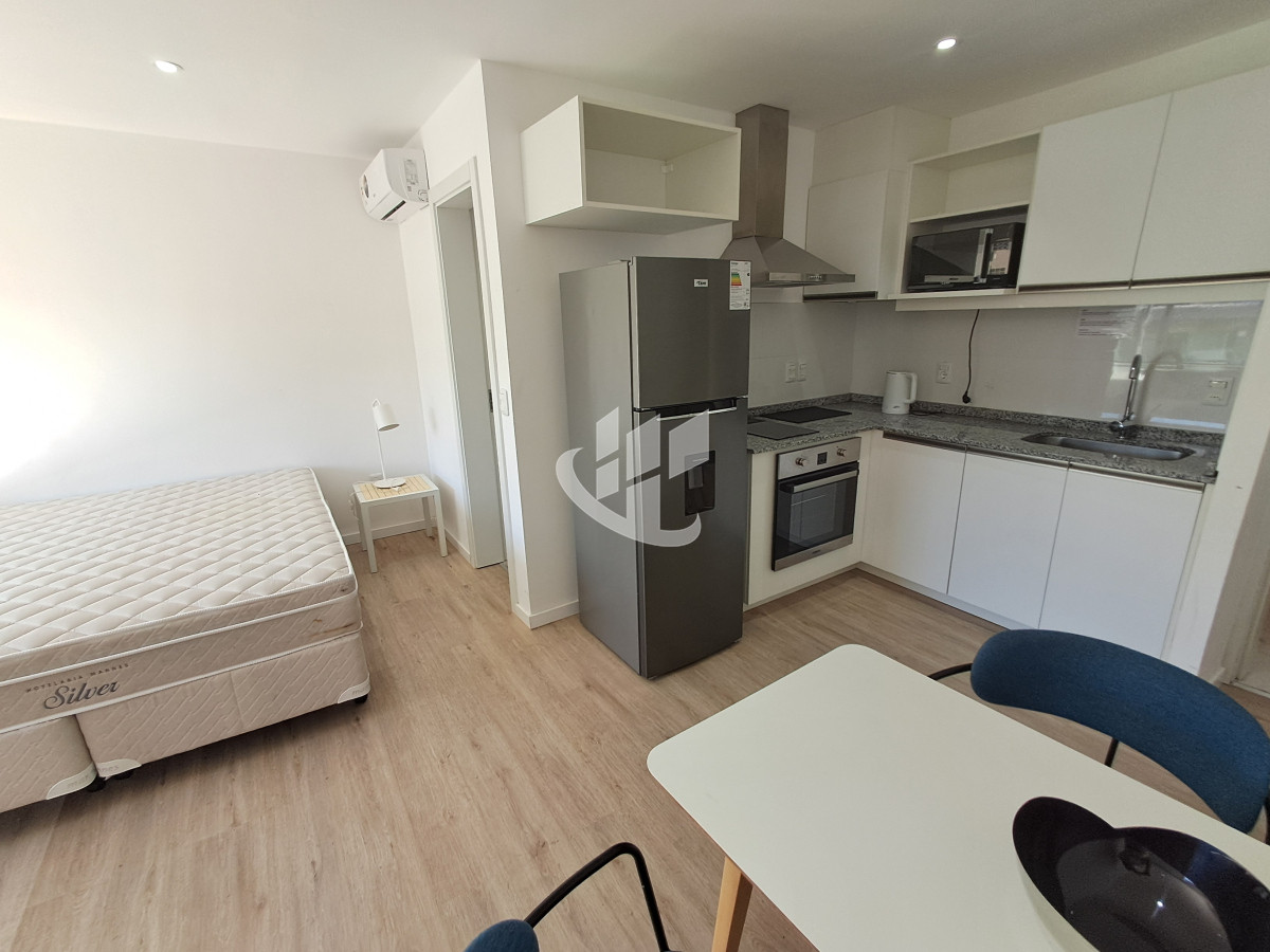 Apartamento ID.1832 - Venta, Monoambiente, Las Grutas, Punta Ballena, a metros del mar.