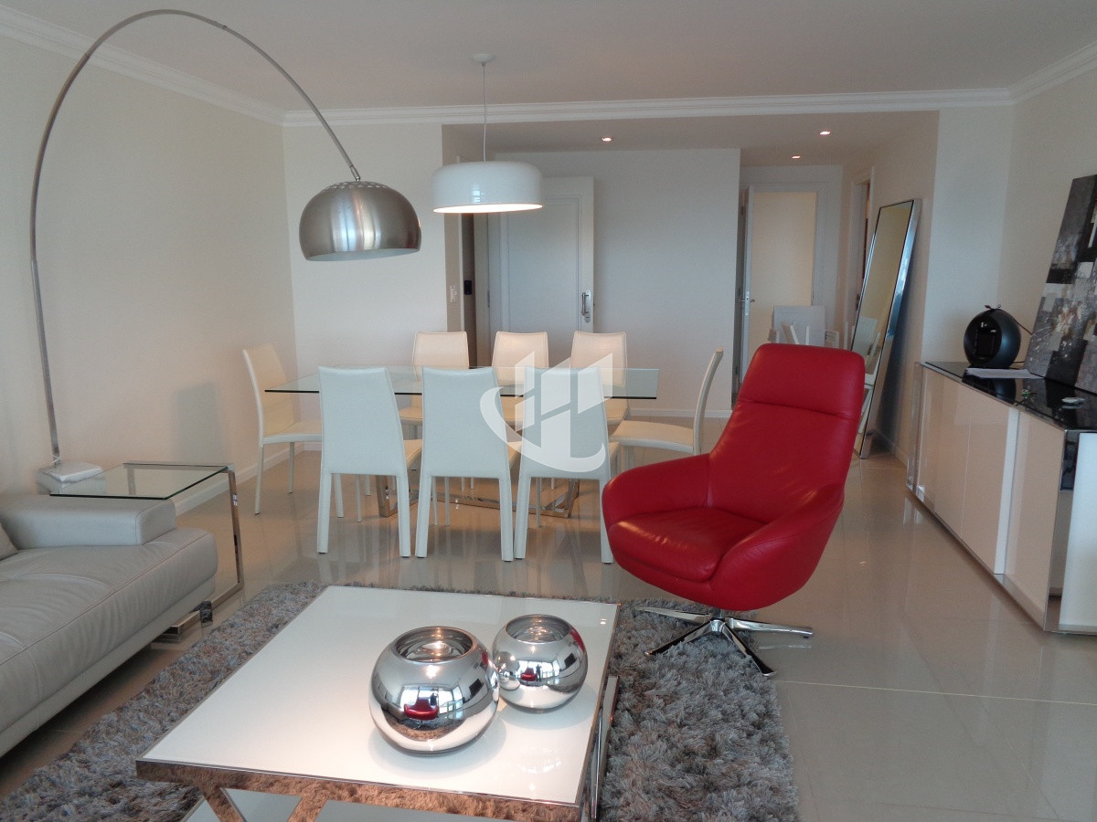 Apartamento ID.1399 - PUNTA DEL ESTE BRAVA PDA 1 IMPERIALE 3 DORMITORIOS VENTA