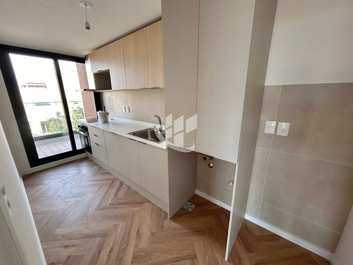 Apartamento ID.2258 - Alquiler 2 Dormitorios Barra de Carrasco, Garaje, Piscina, Frente a la Rambla