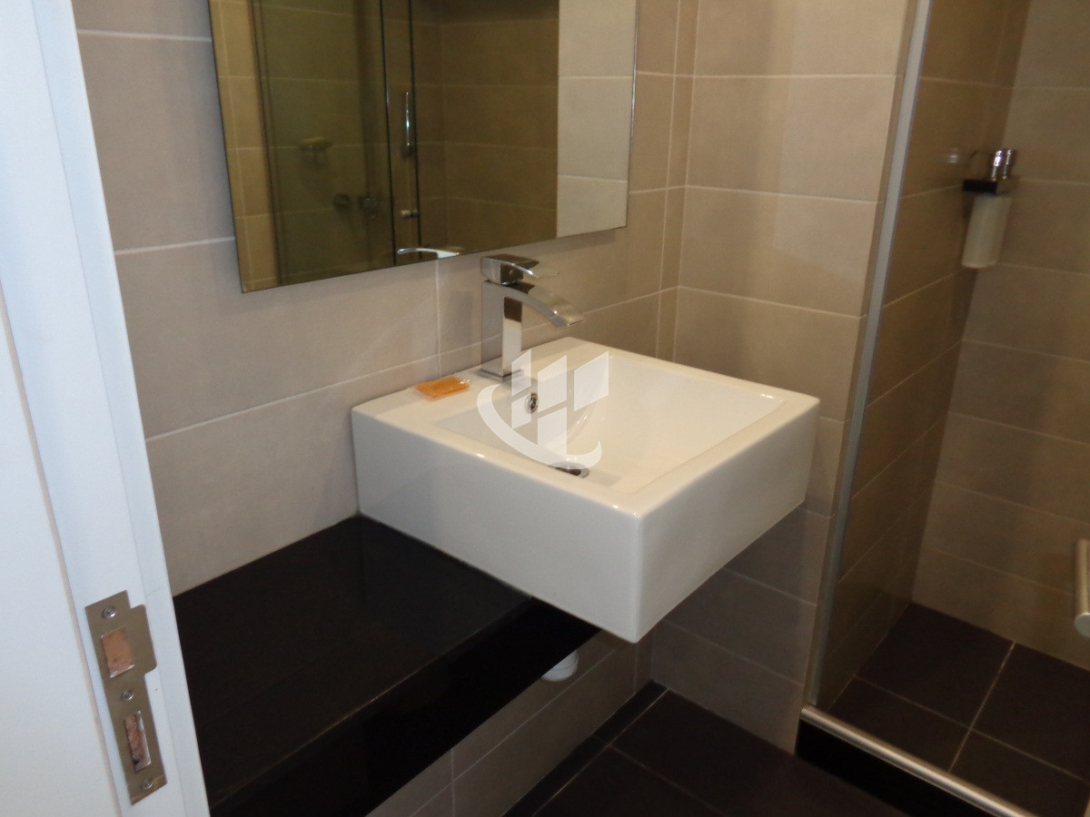 Apartamento ID.2335 - PUNTA DEL ESTE PENINSULA EDIFICIO MODERNO CON AMENITIES 2 DORMITORIOS 2 BAÑOS GARAGE