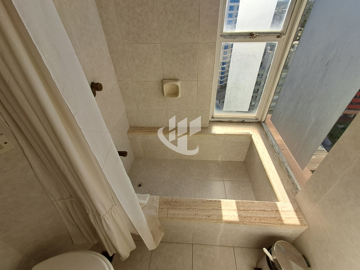Apartamento ID.1802 - PUNTA DEL ESTE BRAVA 2 DORMITORIOS ALQUILER