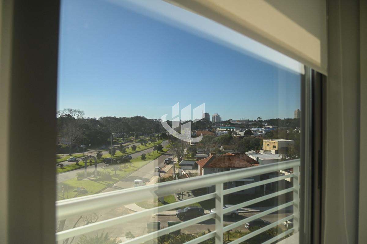 Apartamento ID.2309 - PUNTA DEL ESTE LA PASTORA A METROS DE PLAYA MANSA 2 DORMITORIOS 2 BAÑOS EN VENTA