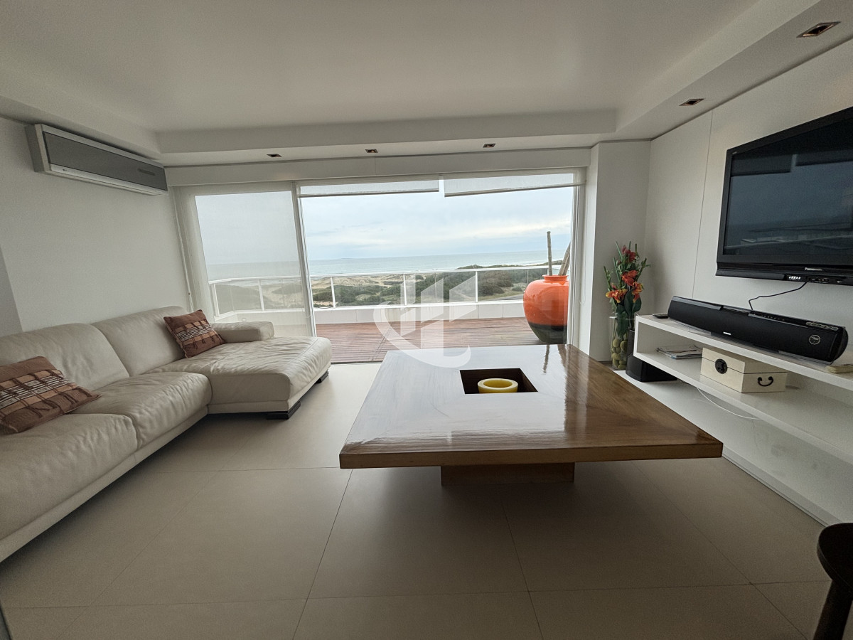 Apartamento ID.2280 - PUNTA DEL ESTE - PLAYA BRAVA - APARTAMENTO 4 DORMITORIOS - VENTA 