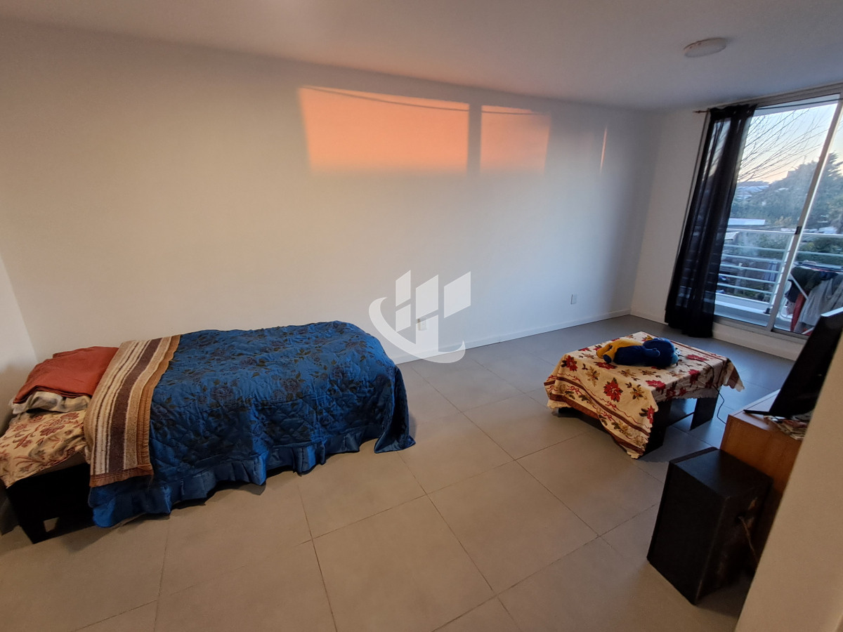 Apartamento ID.2009 - MALDONADO CENTRO 2 DORMITORIOS COCHERA