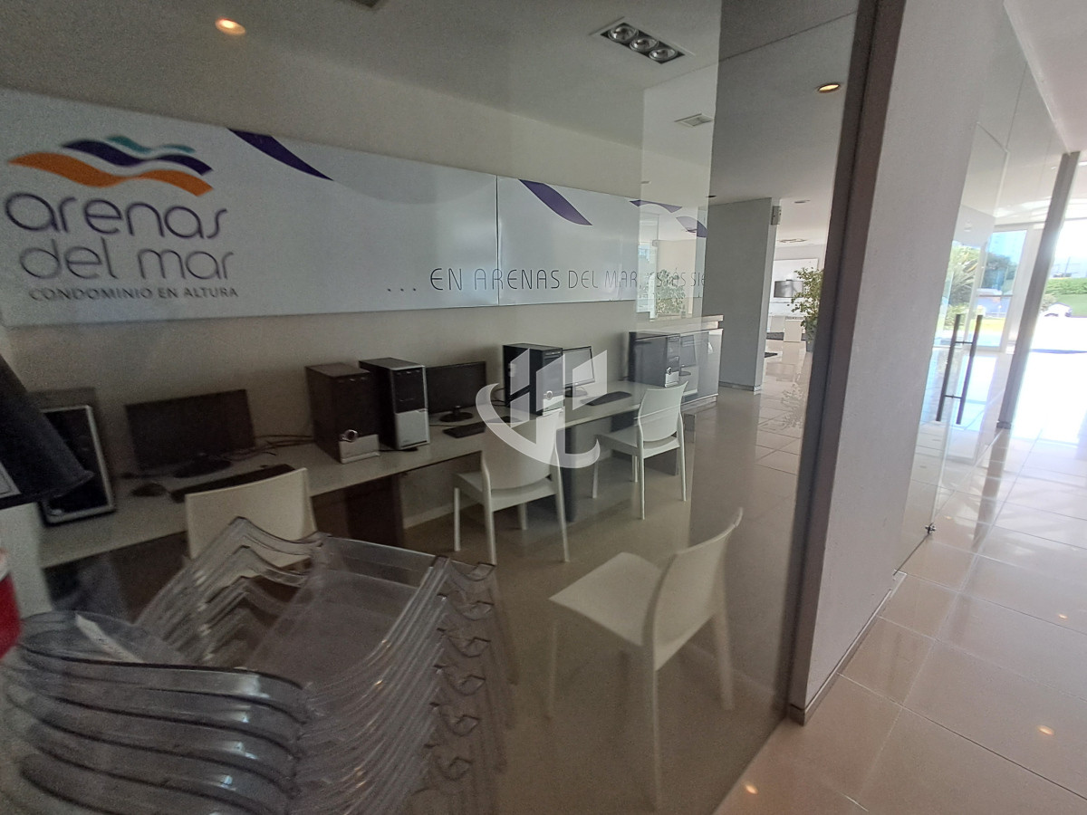 Apartamento ID.1765 - PUNTA DEL ESTE BRAVA APTO 2 DORMITORIOS 1 BAÑO COCHERA AMENITIES ALQUILER TEMPORAL