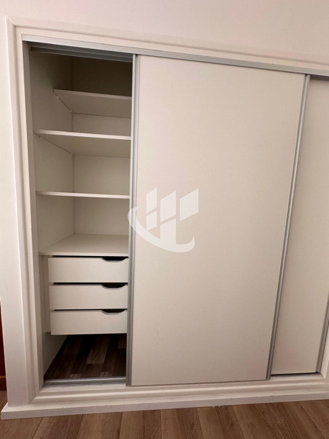 Apartamento ID.2250 - Alquiler Anual, 3 dormitorios, con garage, Peninsula, Punta del Este