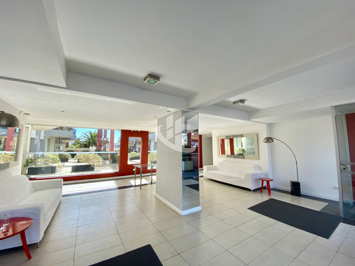 Apartamento ID.1224 - Venta departamento 2 dormitorios en Península, Punta del Este 