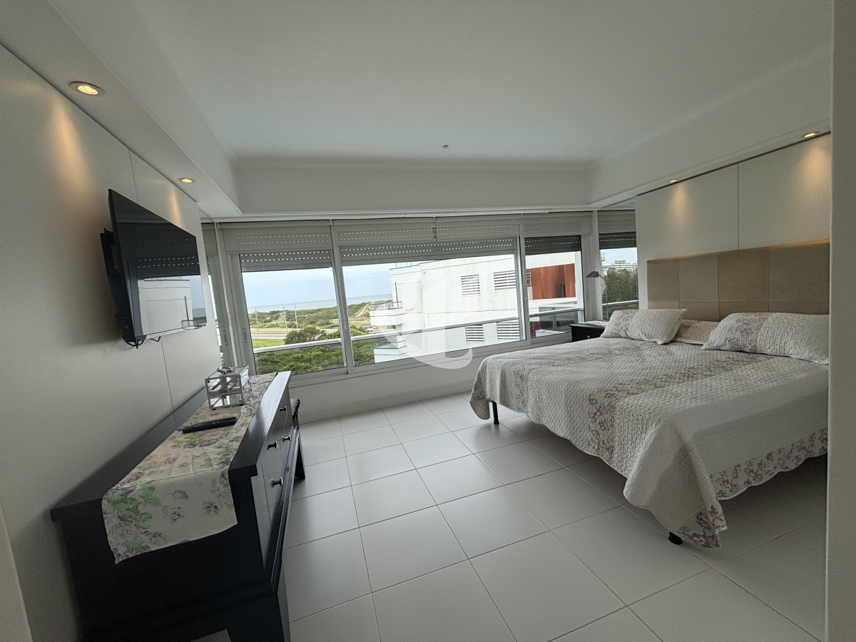 Apartamento ID.2280 - PUNTA DEL ESTE - PLAYA BRAVA - APARTAMENTO 4 DORMITORIOS - VENTA 