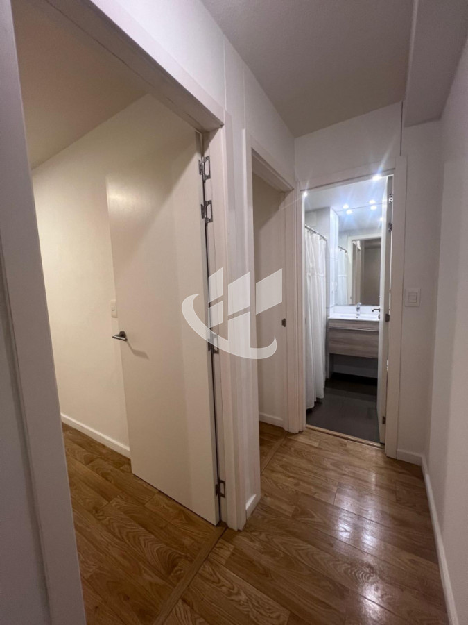 Apartamento ID.2607 - Apartamento en Alquiler, 2 dormitorios, Cordon Sur