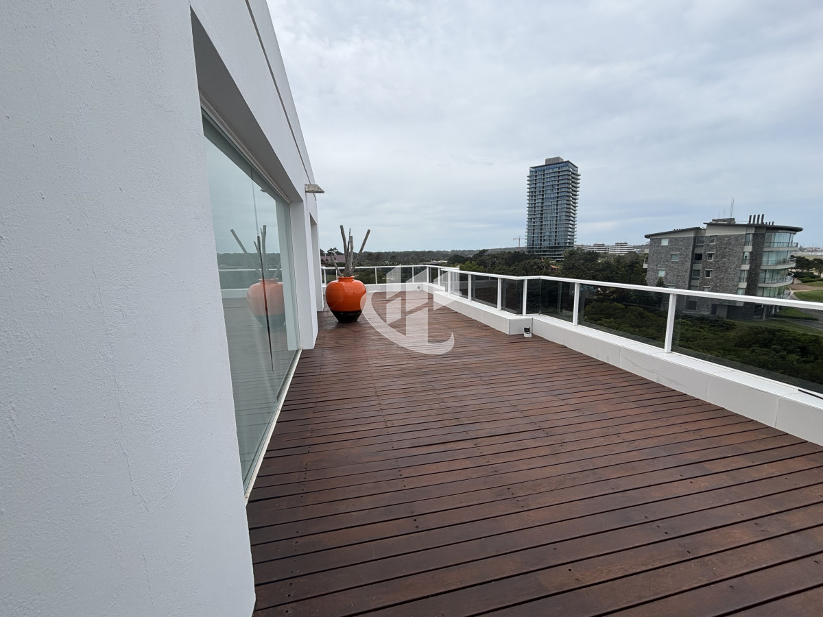 Apartamento ID.2280 - PUNTA DEL ESTE - PLAYA BRAVA - APARTAMENTO 4 DORMITORIOS - VENTA 