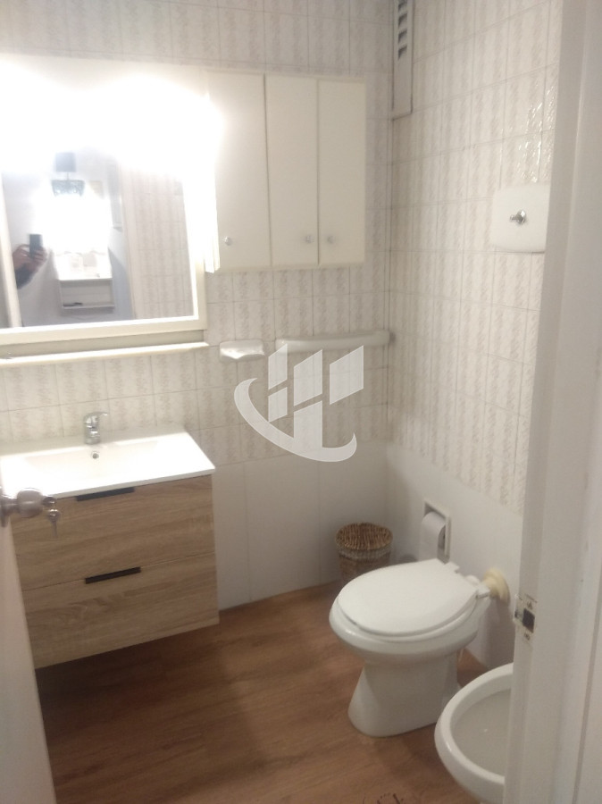 Apartamento ID.1818 - Apartamento en alquiler 1dormitrio. Pocitos a 1 cuadra del mar.